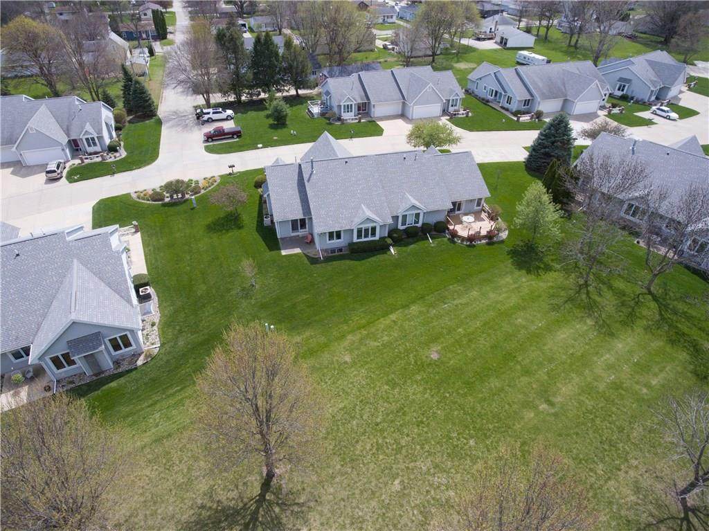 2424 Parkview Place - Photo 1 2424 Parkview Place - Photo 1