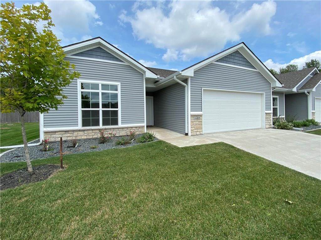 1685 Silver Pointe Drive - Photo 1