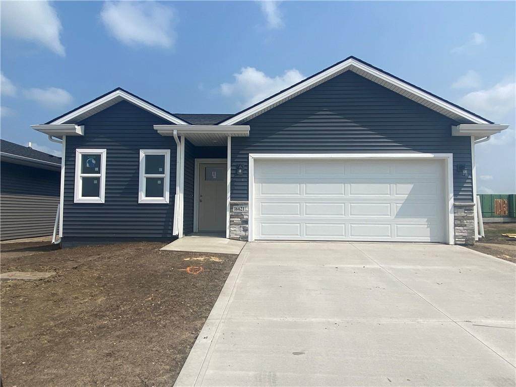 16621 Goodman Drive - Photo 1