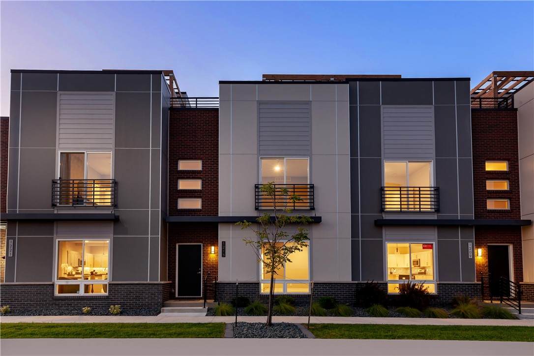 1221 Murphy Street - Photo 1