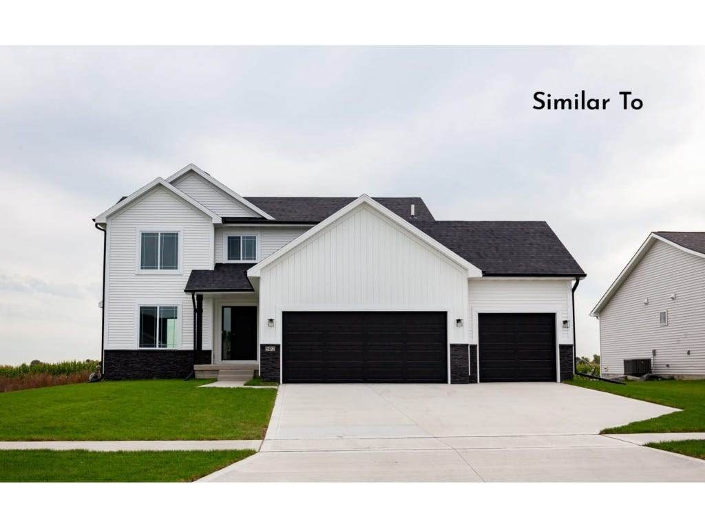 316 Creekside Drive - Photo 1