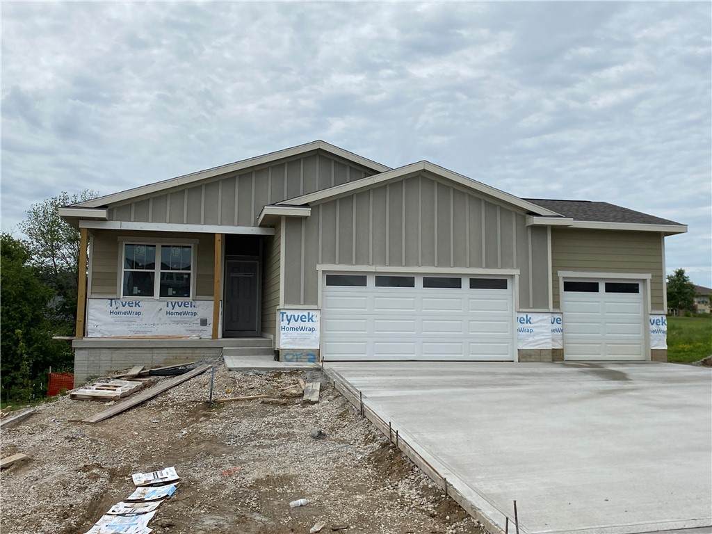 853 Brookings Court - Photo 1