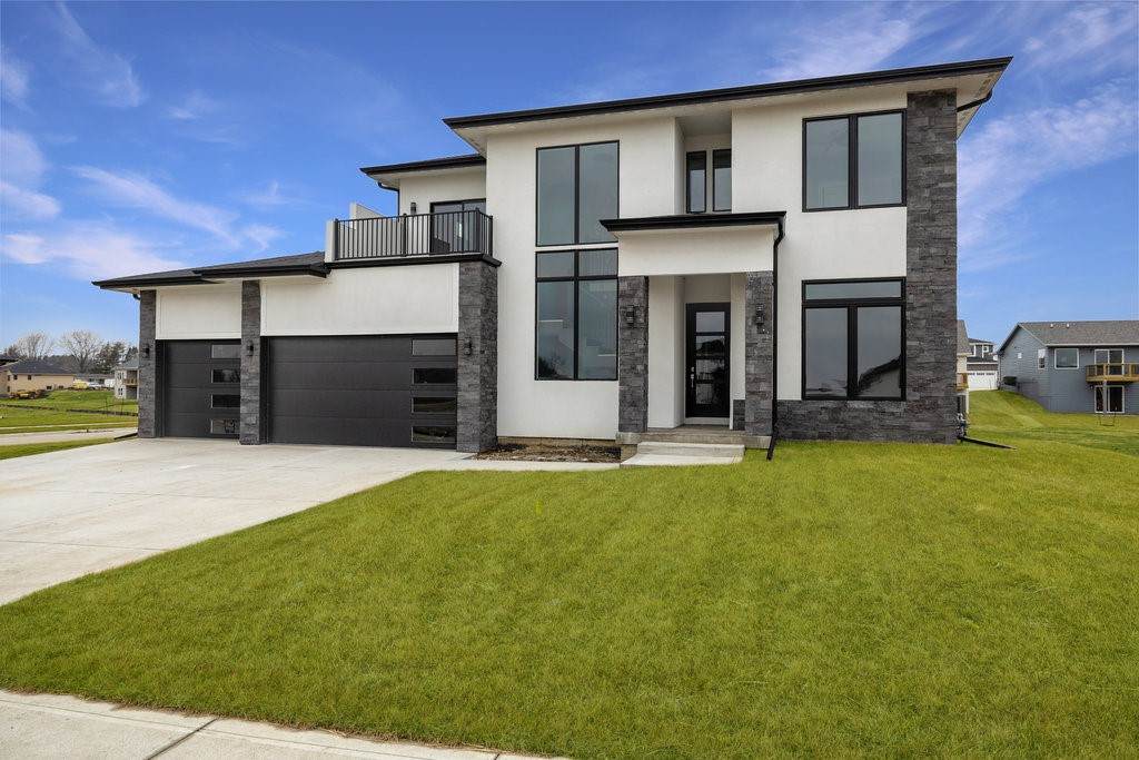 18145 Tanglewood Drive - Photo 1