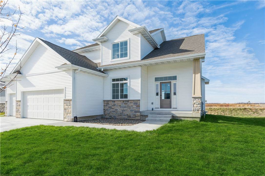 3322 9th Avenue - Photo 1