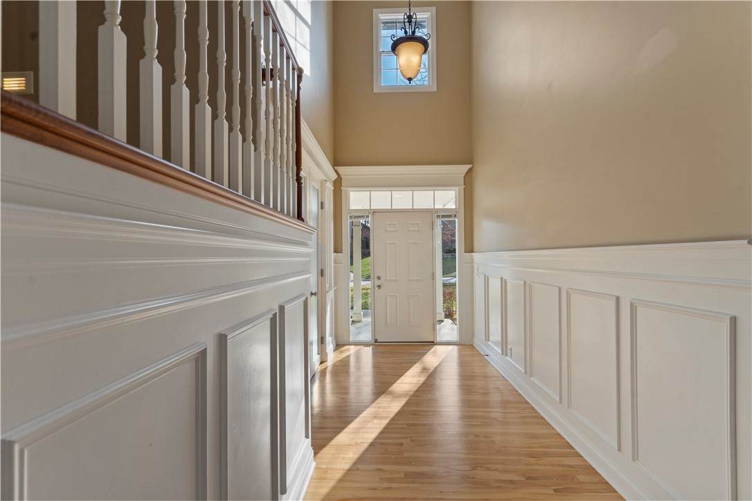 1209 Oakwood Drive - Photo 1