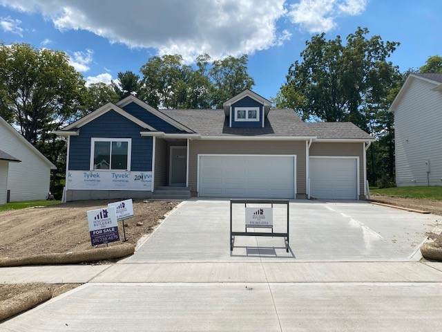 204 Crossroads Court - Photo 1
