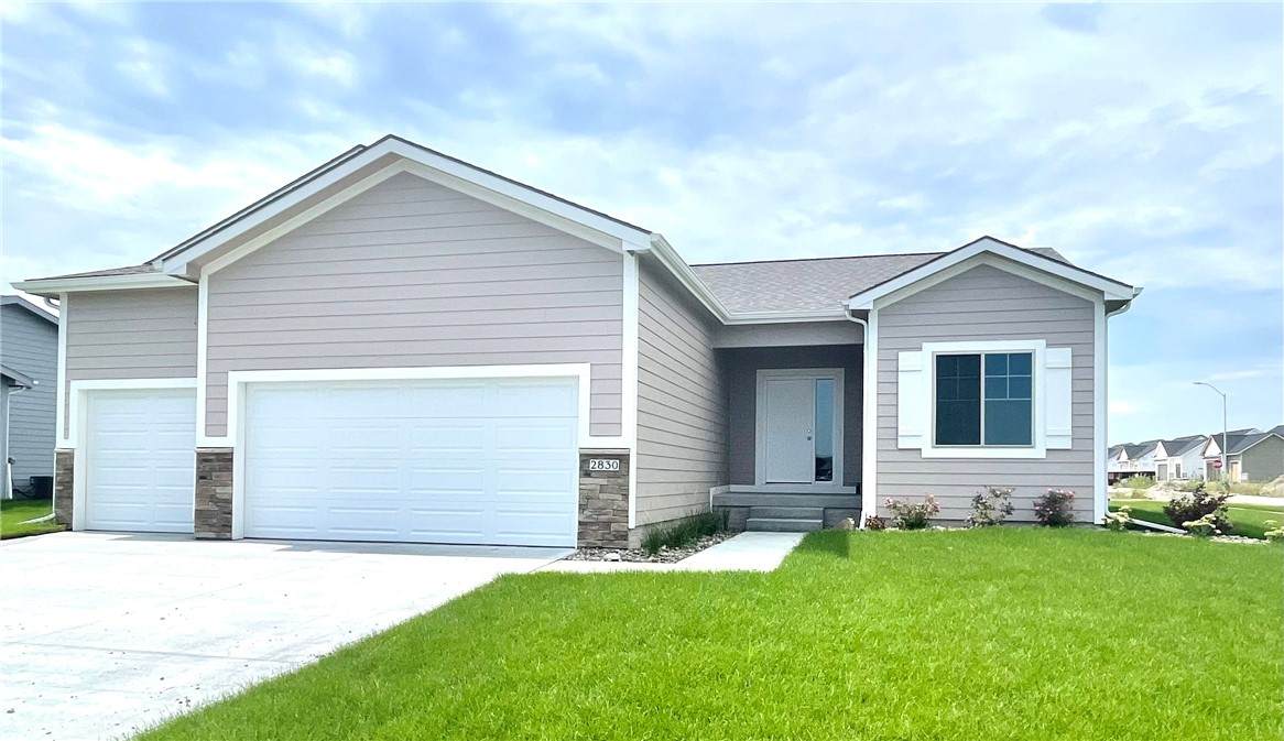 2830 Westwood Court - Photo 1
