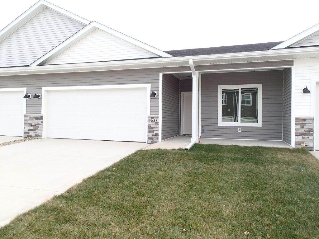 9688 Crestview Drive - Photo 1