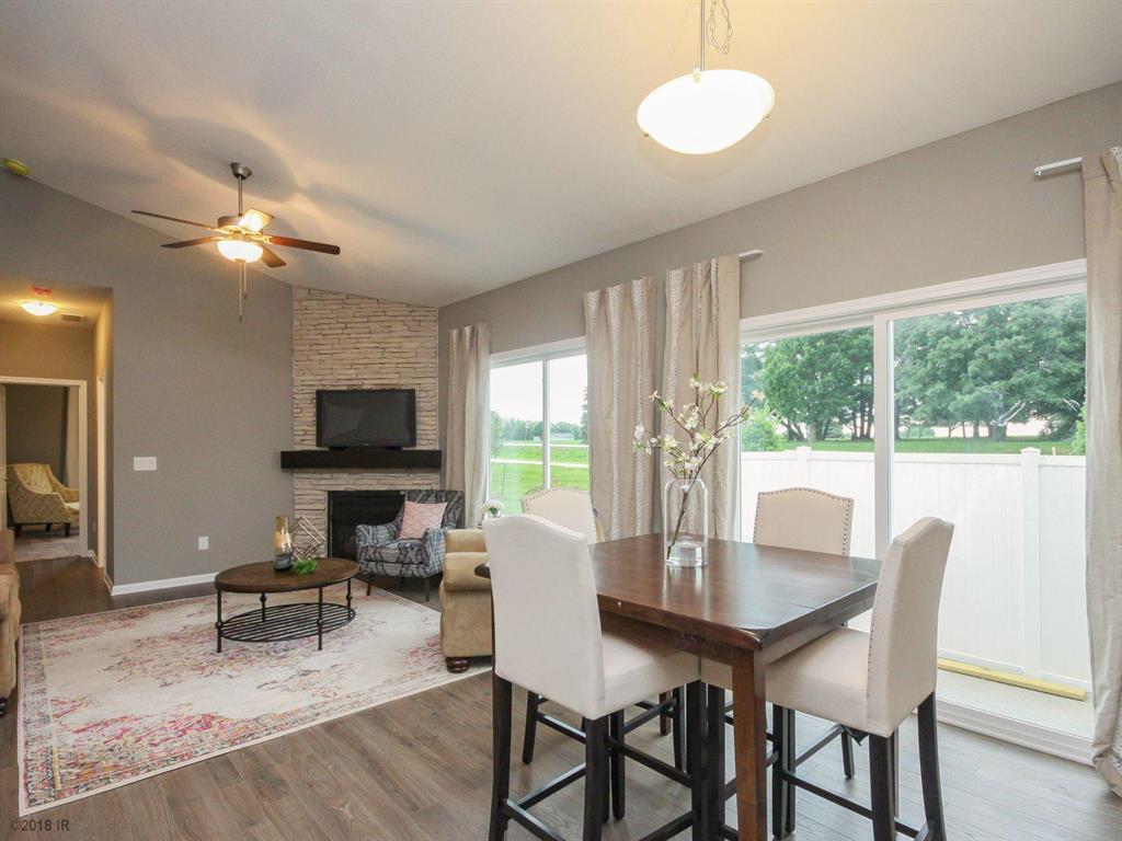 725 Dogwood Lane - Photo 1