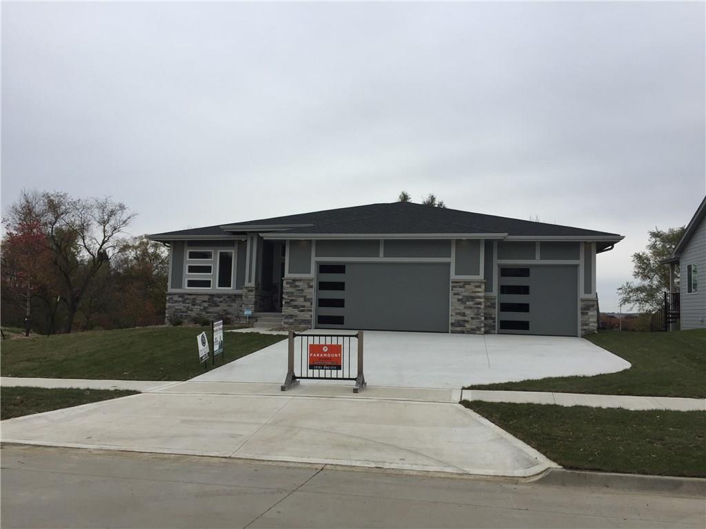 8709 Highland Oaks Drive - Photo 1