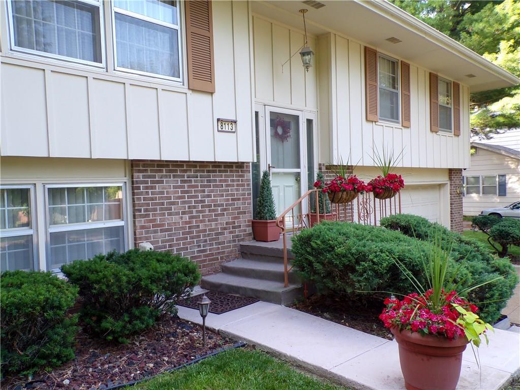 8113 Airline Avenue - Photo 1