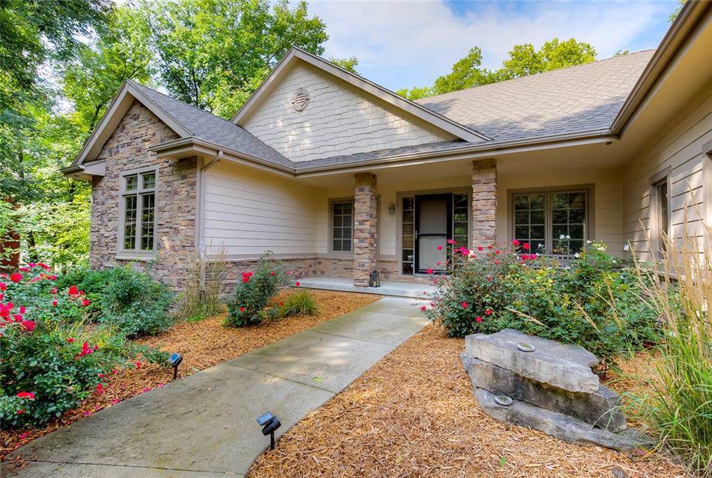 2116 Woodside Court - Photo 1