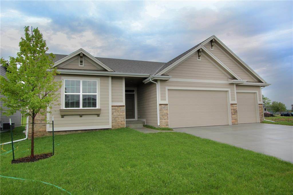 3486 168th Street - Photo 1