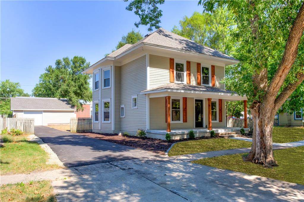 606 Rapids Street - Photo 1