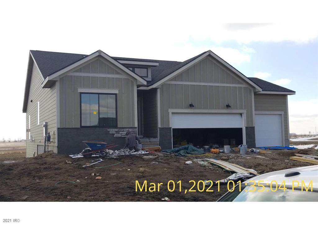 1045 Spruce Street - Photo 1