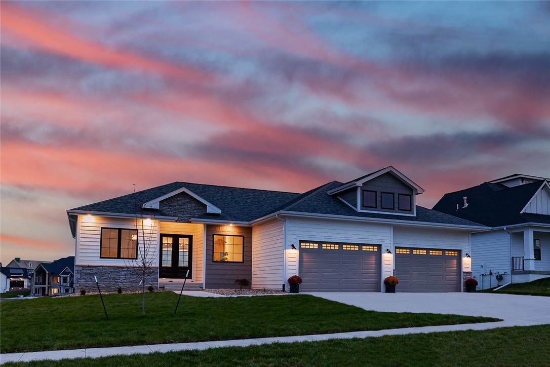17654 Valleyview Drive - Photo 1