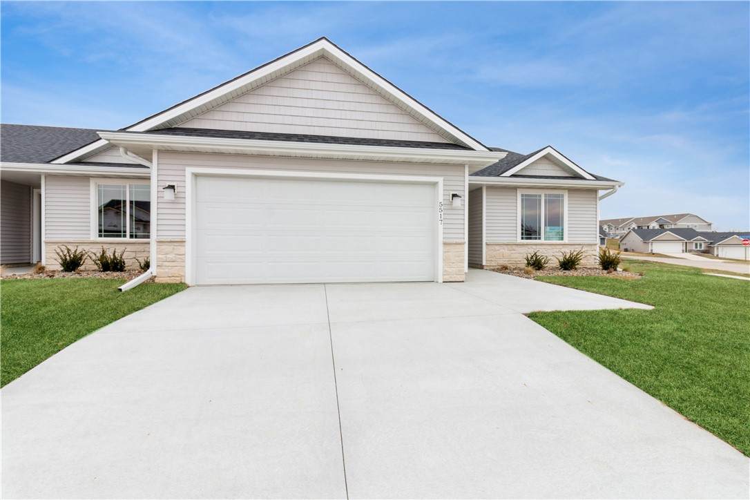 5517 Creek Ridge Drive - Photo 1