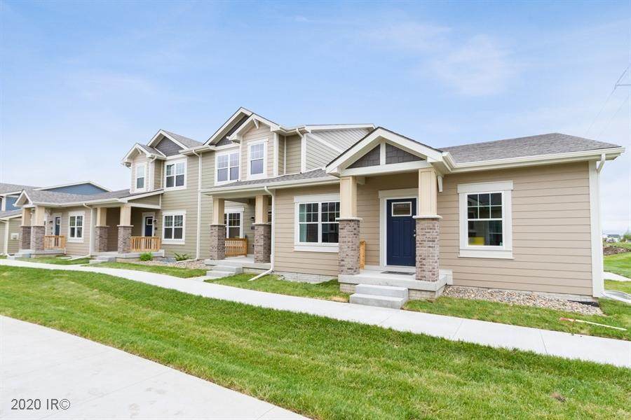 1315 Parkridge Lane - Photo 1