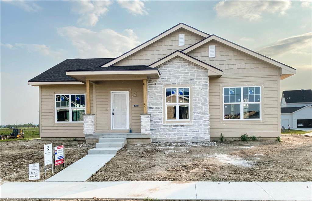 1608 Franklin Drive - Photo 1