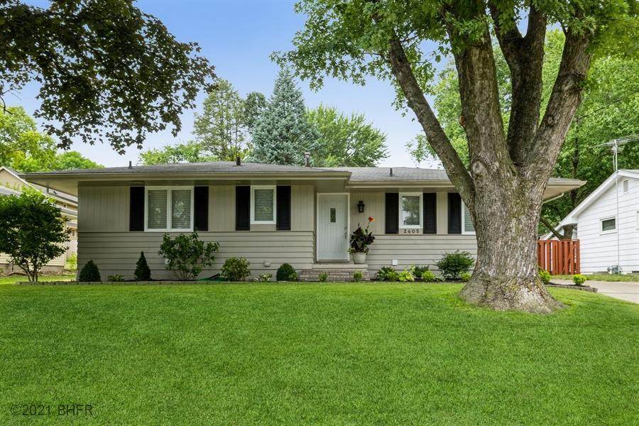 2405 Fairlawn Drive - Photo 1