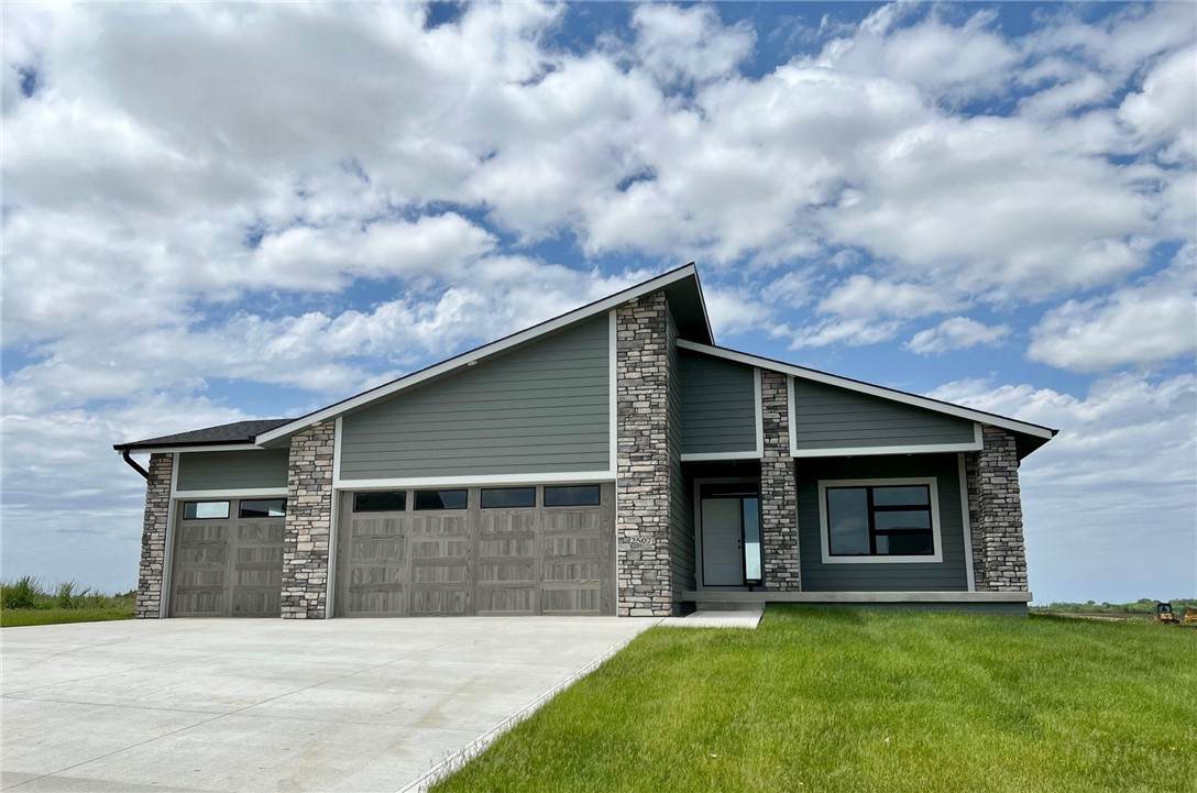 2507 Blooming Heights Drive - Photo 1