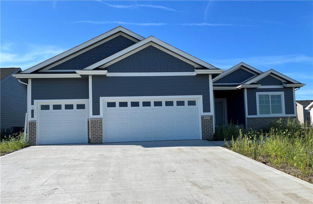 309 11th Street - Photo 1