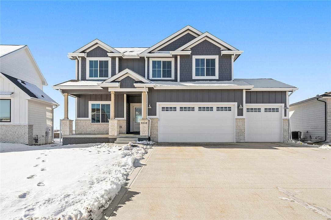 5208 149th Street - Photo 1