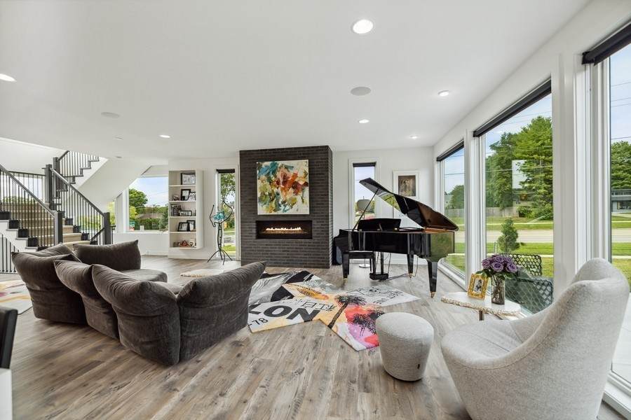 989 65th Street - Photo 1