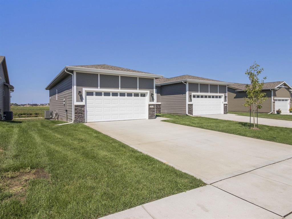 2422 3rd Avenue - Photo 1
