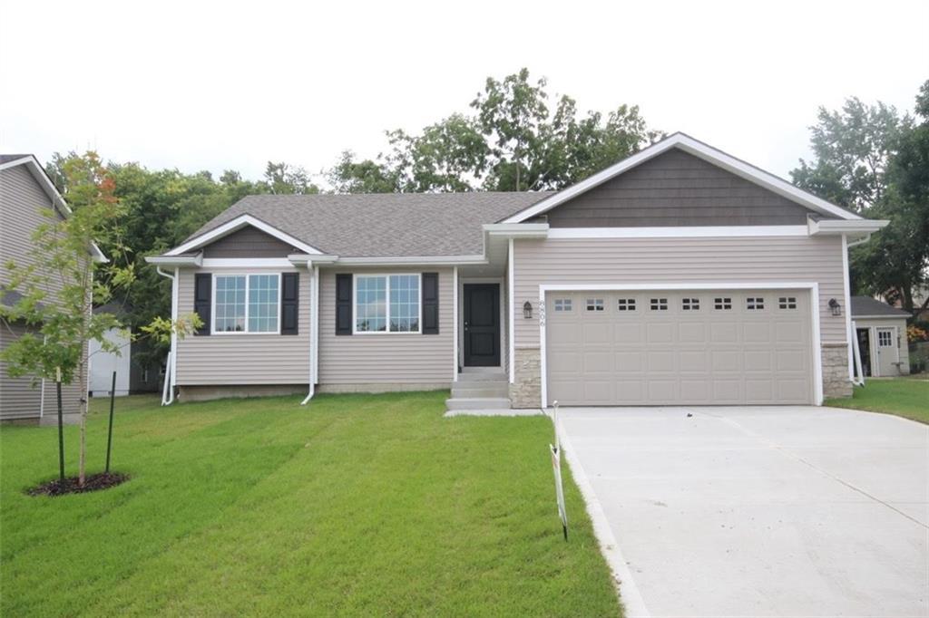 8806 Beechwood Drive - Photo 1