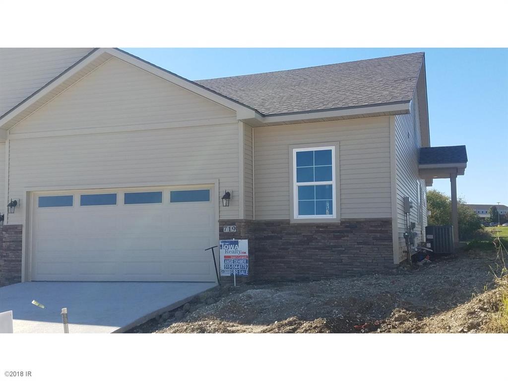 719 Aussie Drive - Photo 1