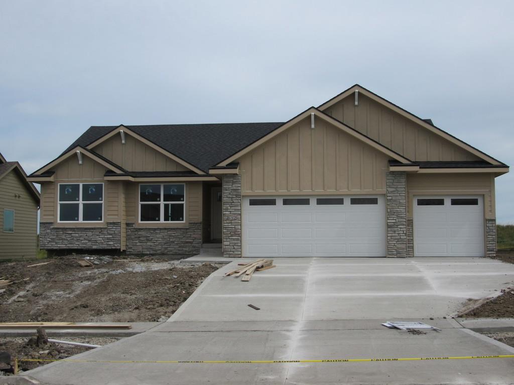 607 55th Street - Photo 1