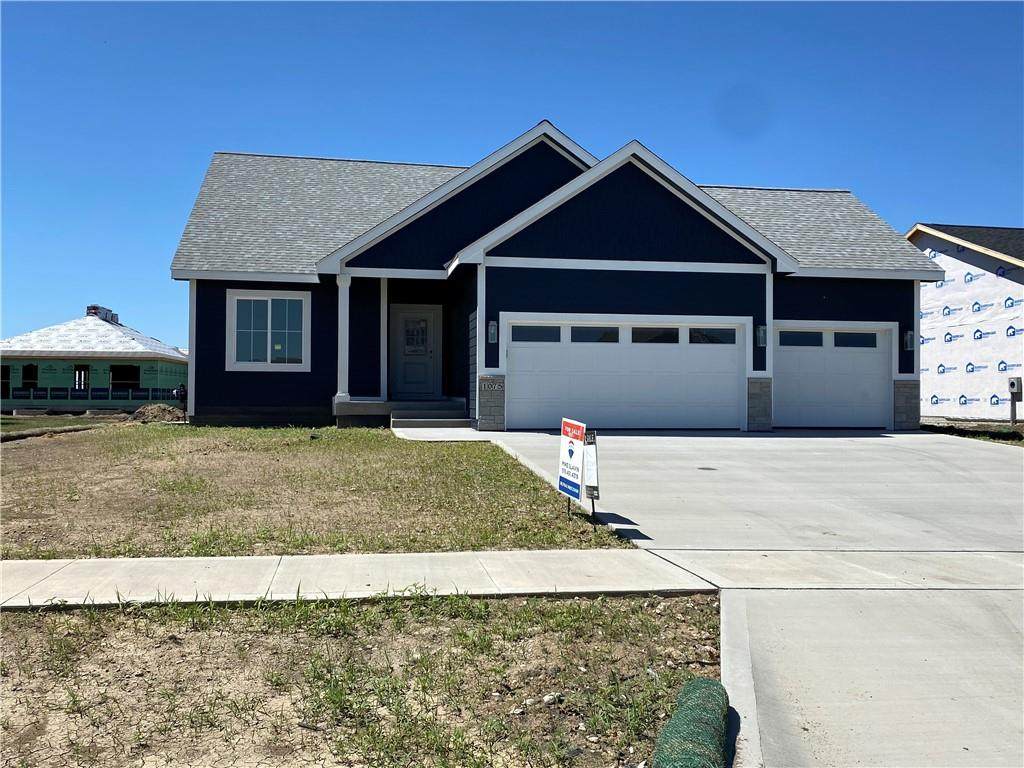 1075 Cedar Street - Photo 1