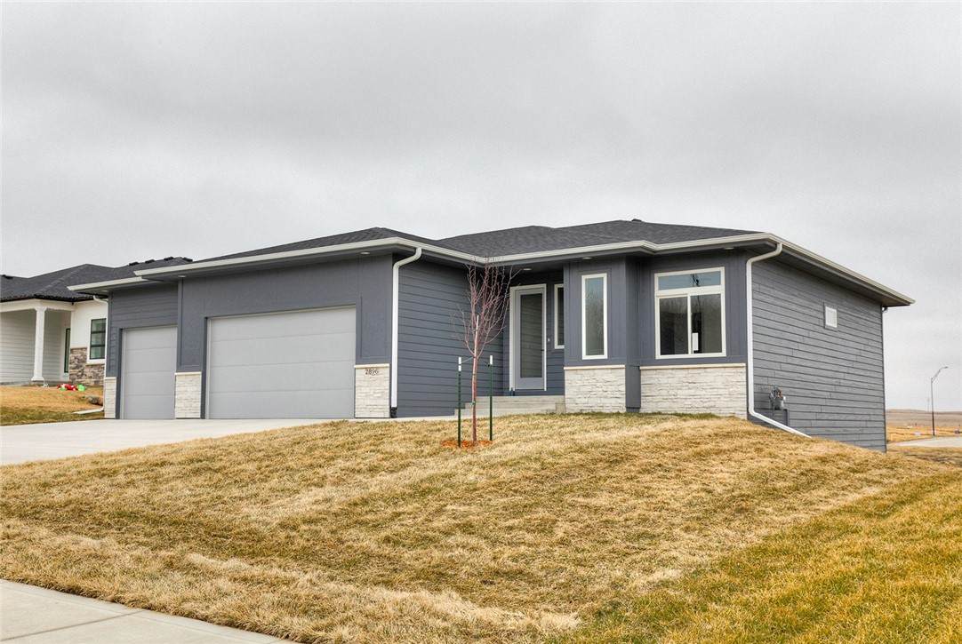 2896 Brookside Drive - Photo 1