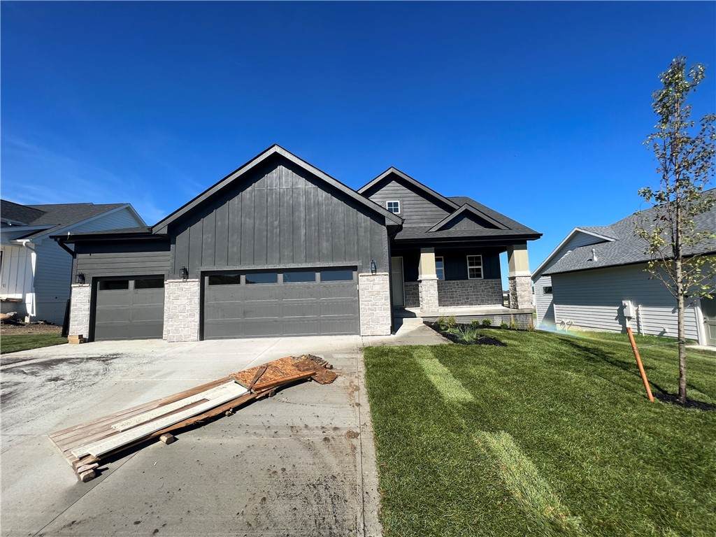 2930 Brookside Drive - Photo 1