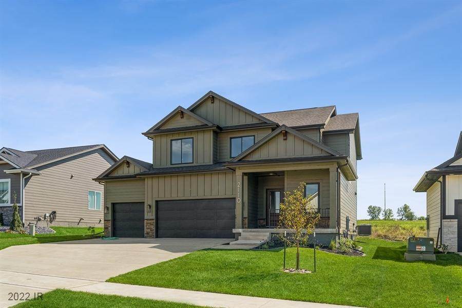 2110 Autumn Blaze Drive - Photo 1