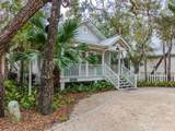 312 Lisette Ln - Photo 4