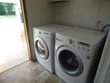 5571 39th St - Photo 4
