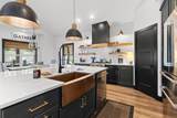 320 Lisette Ln - Photo 15