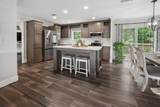 815 10th St - Photo 11