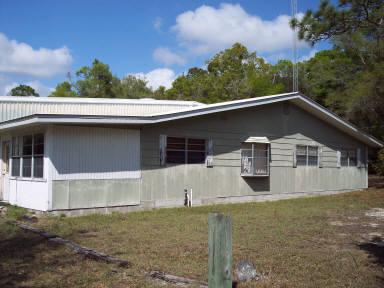 363 311th Ave - Photo 1