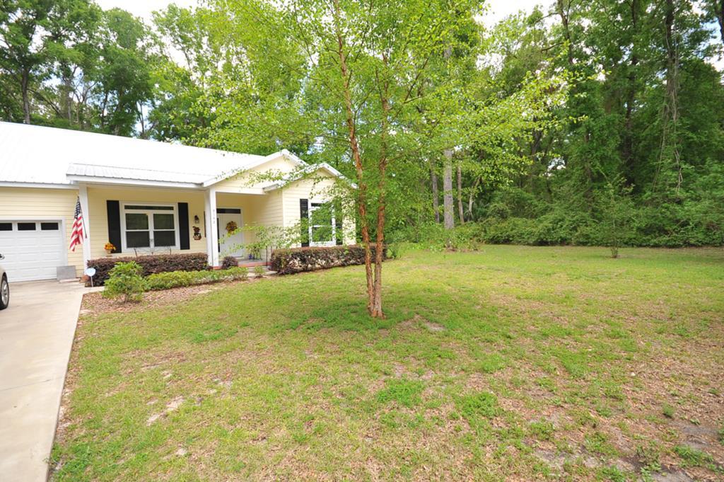 9142 Katherine Way - Photo 1