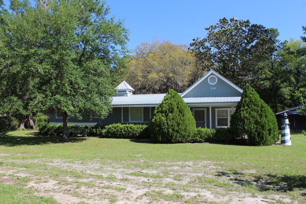 314 Fourth Ave - Photo 1