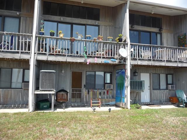 850 3rd St. - Photo 1