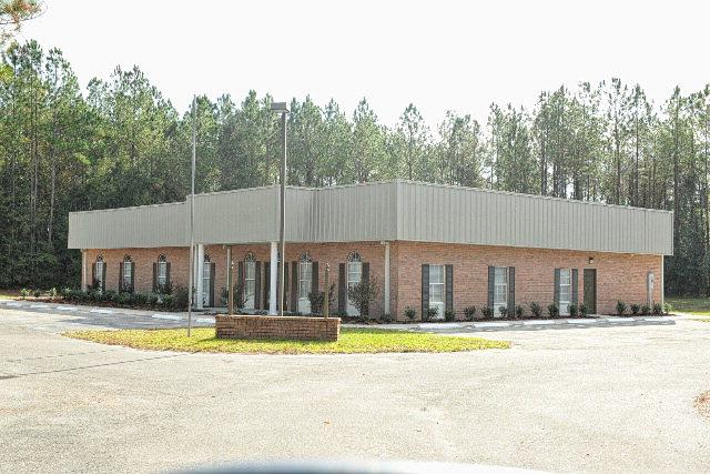 4949 State Road 26 - Photo 1