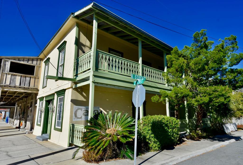 409 2nd Street - Photo 1