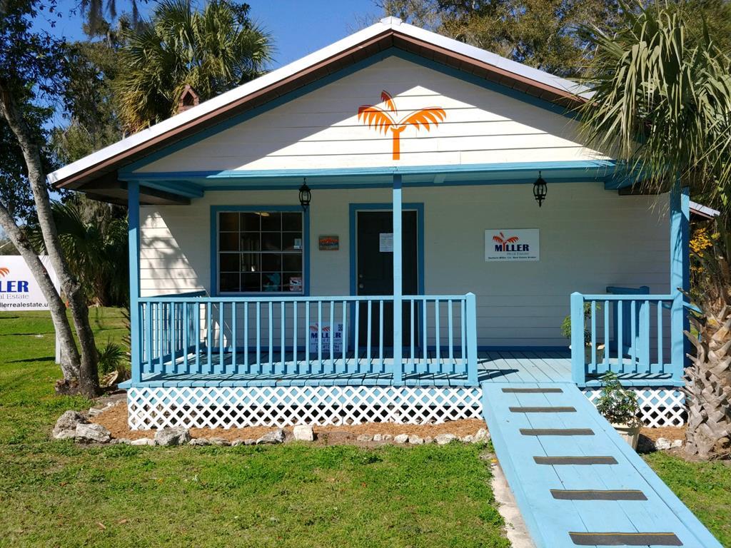 150 Hathaway Ave - Photo 1