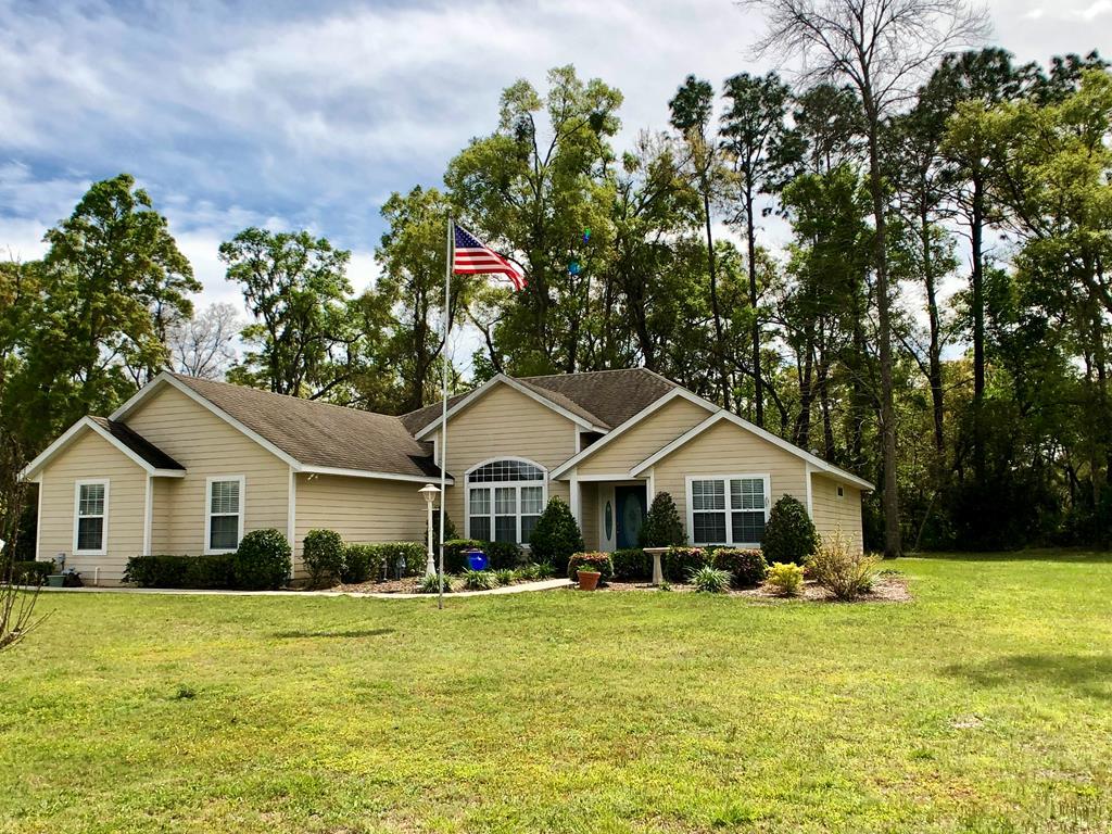 11146 70 Circle - Photo 1