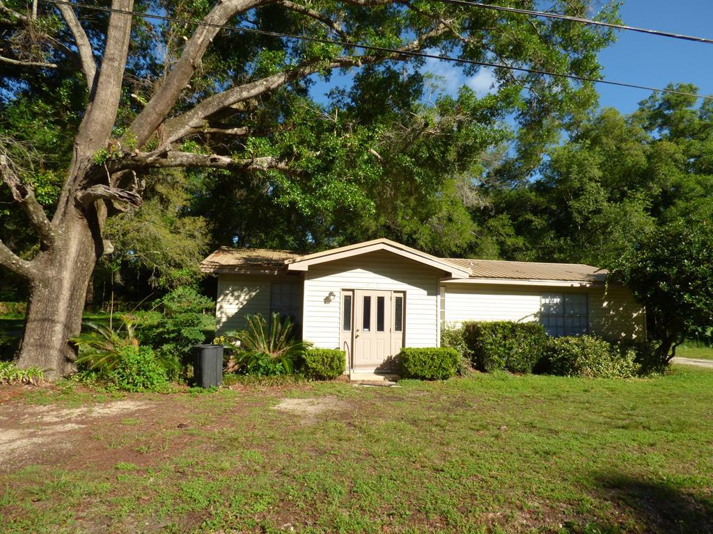 635 Thrasher Drive - Photo 1