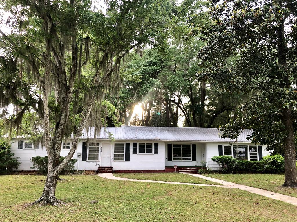 712 259 ST - Photo 1